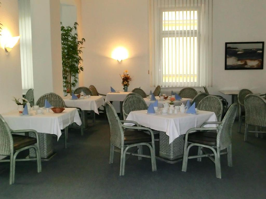 Hotel Villa Strandrose 제바트헤링스도르프 외부 사진