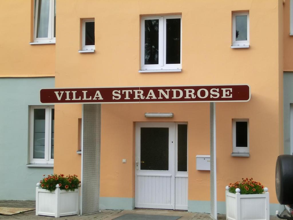 Hotel Villa Strandrose 제바트헤링스도르프 외부 사진