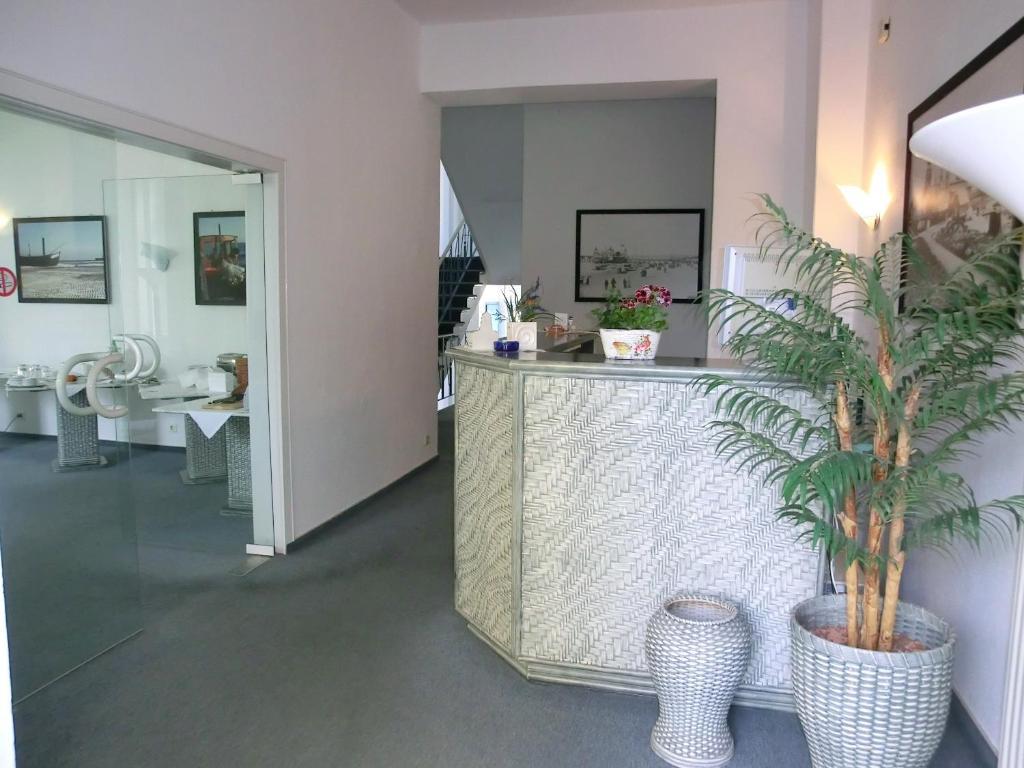 Hotel Villa Strandrose 제바트헤링스도르프 외부 사진