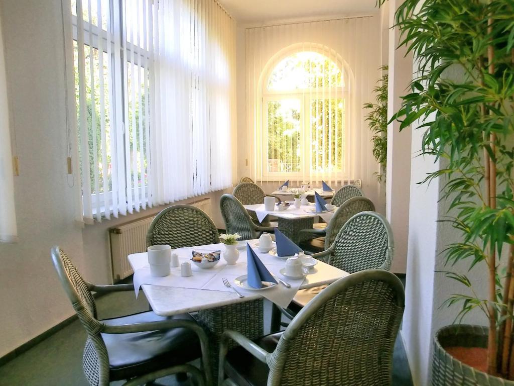Hotel Villa Strandrose 제바트헤링스도르프 외부 사진